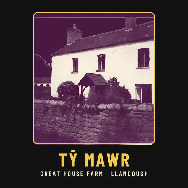 Tŷ Mawr farmhouse